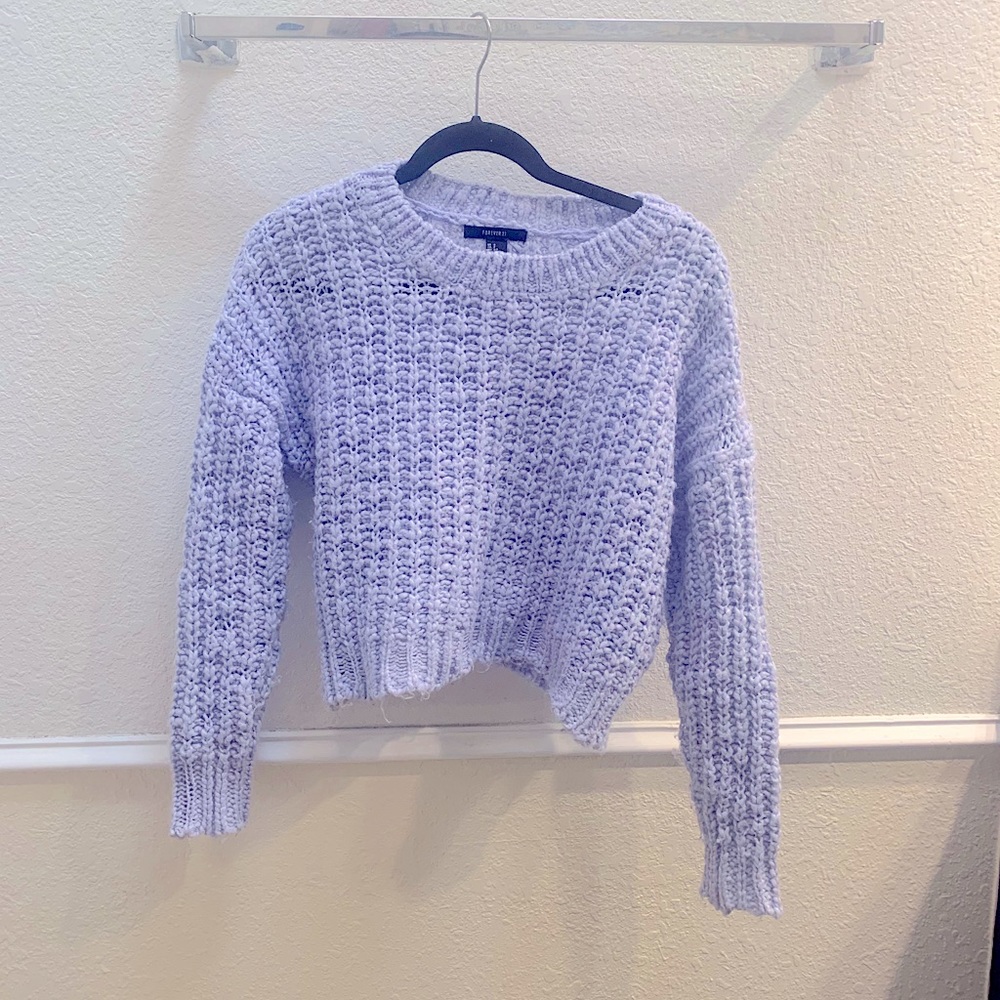 Lavender / Light purplish blue sweater